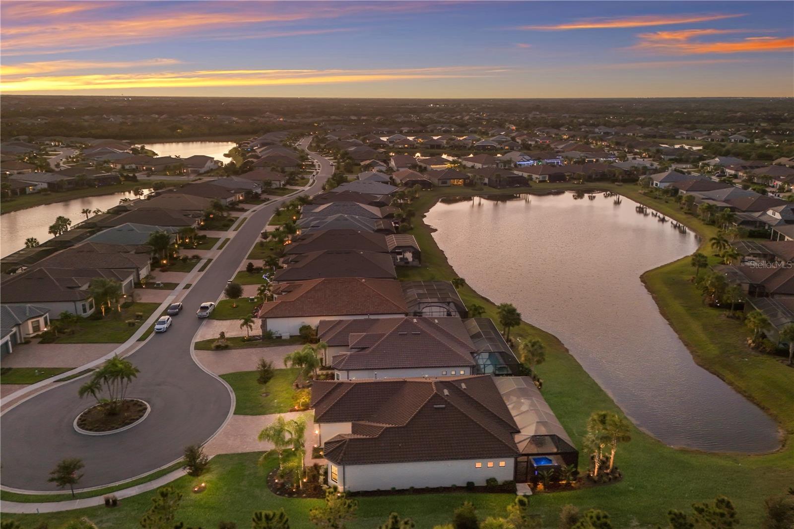 Image 53 of 99 For 18025 Northwood Place