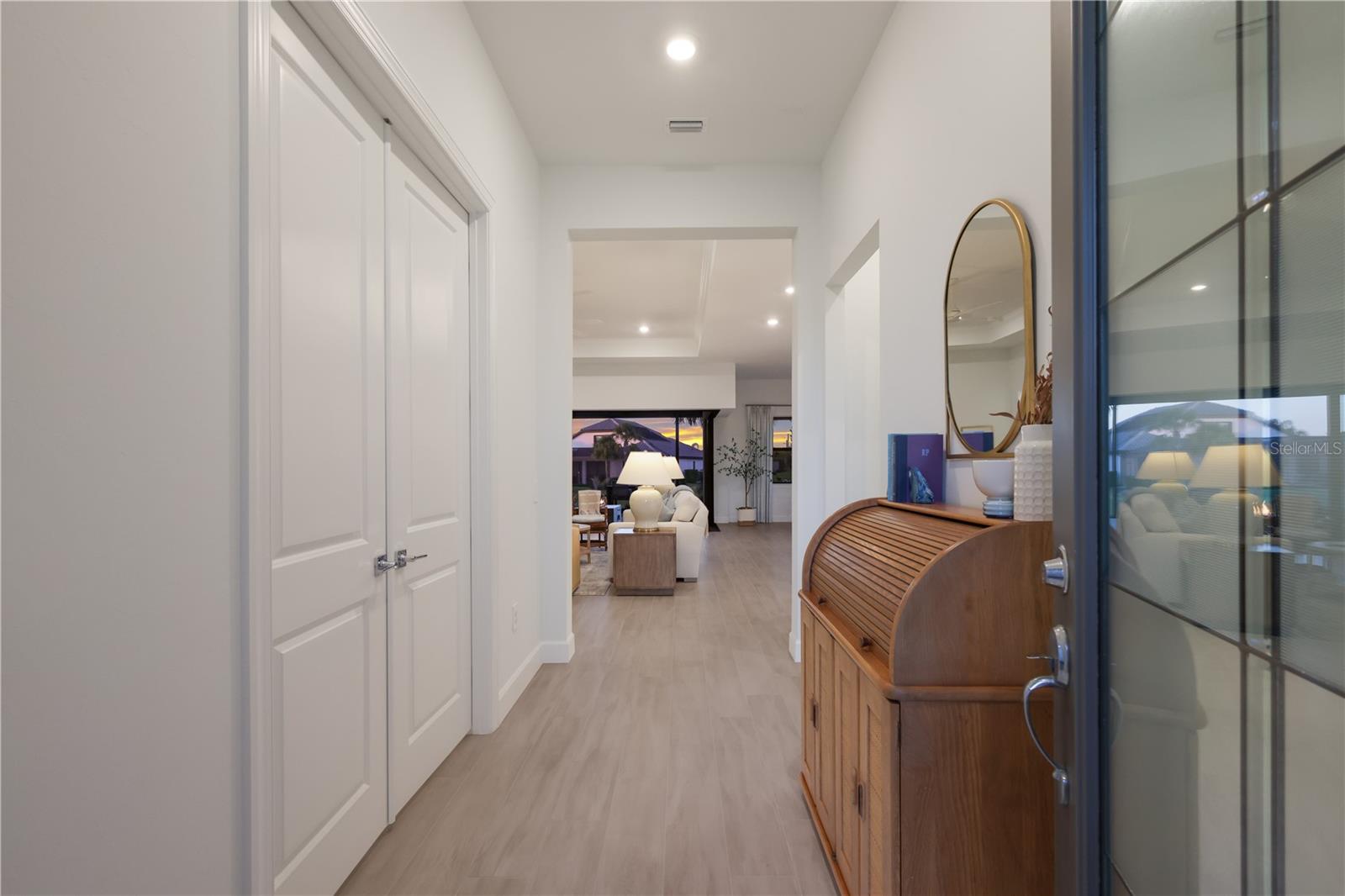 Image 6 of 99 For 18025 Northwood Place