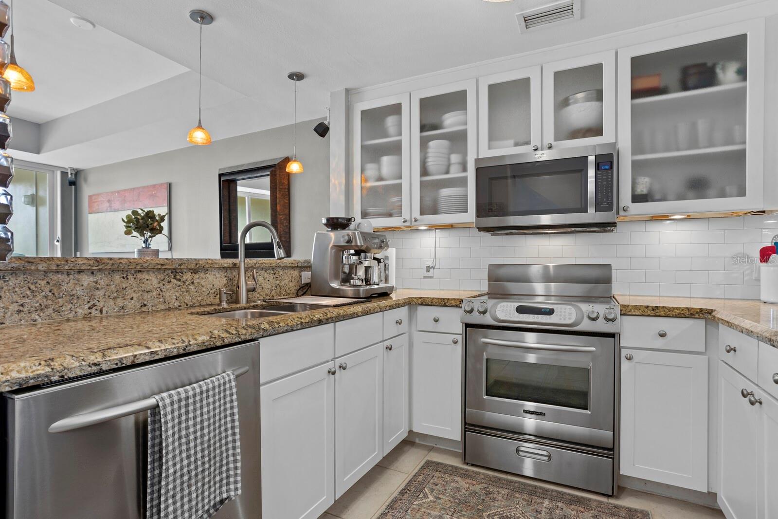 Image 20 of 87 For 423 Bahia Beach Boulevard