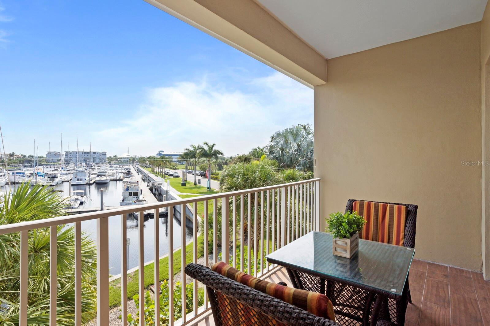 Image 35 of 87 For 423 Bahia Beach Boulevard