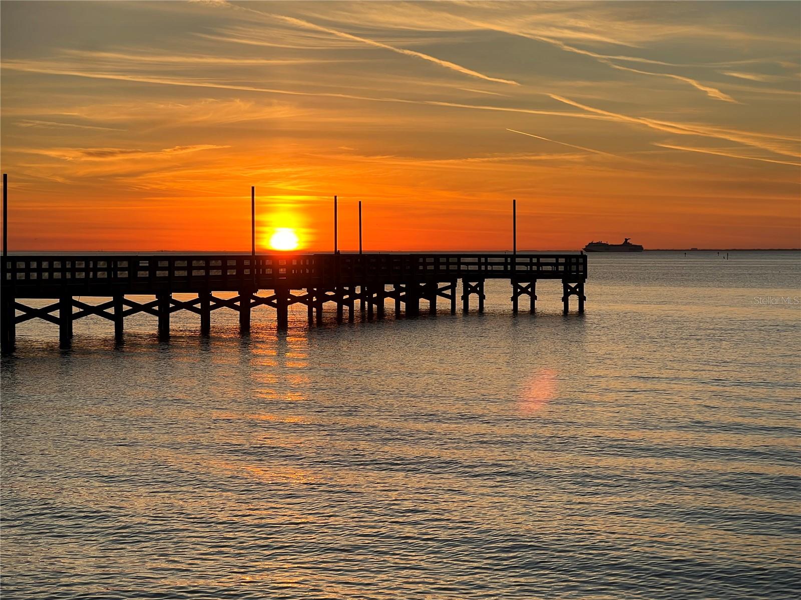 Image 62 of 87 For 423 Bahia Beach Boulevard