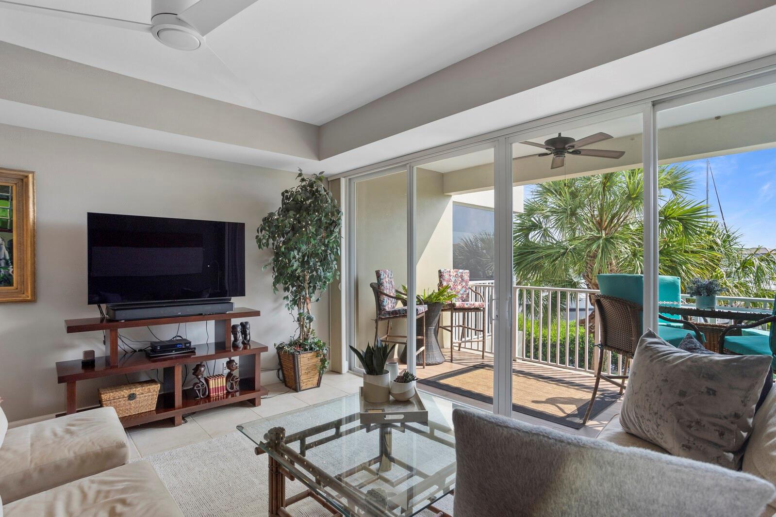 Image 7 of 87 For 423 Bahia Beach Boulevard