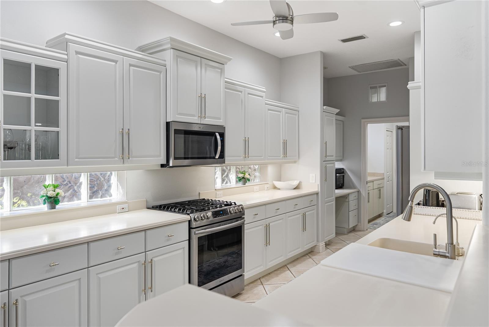 Image 23 of 84 For 9112 Willow Brook Drive