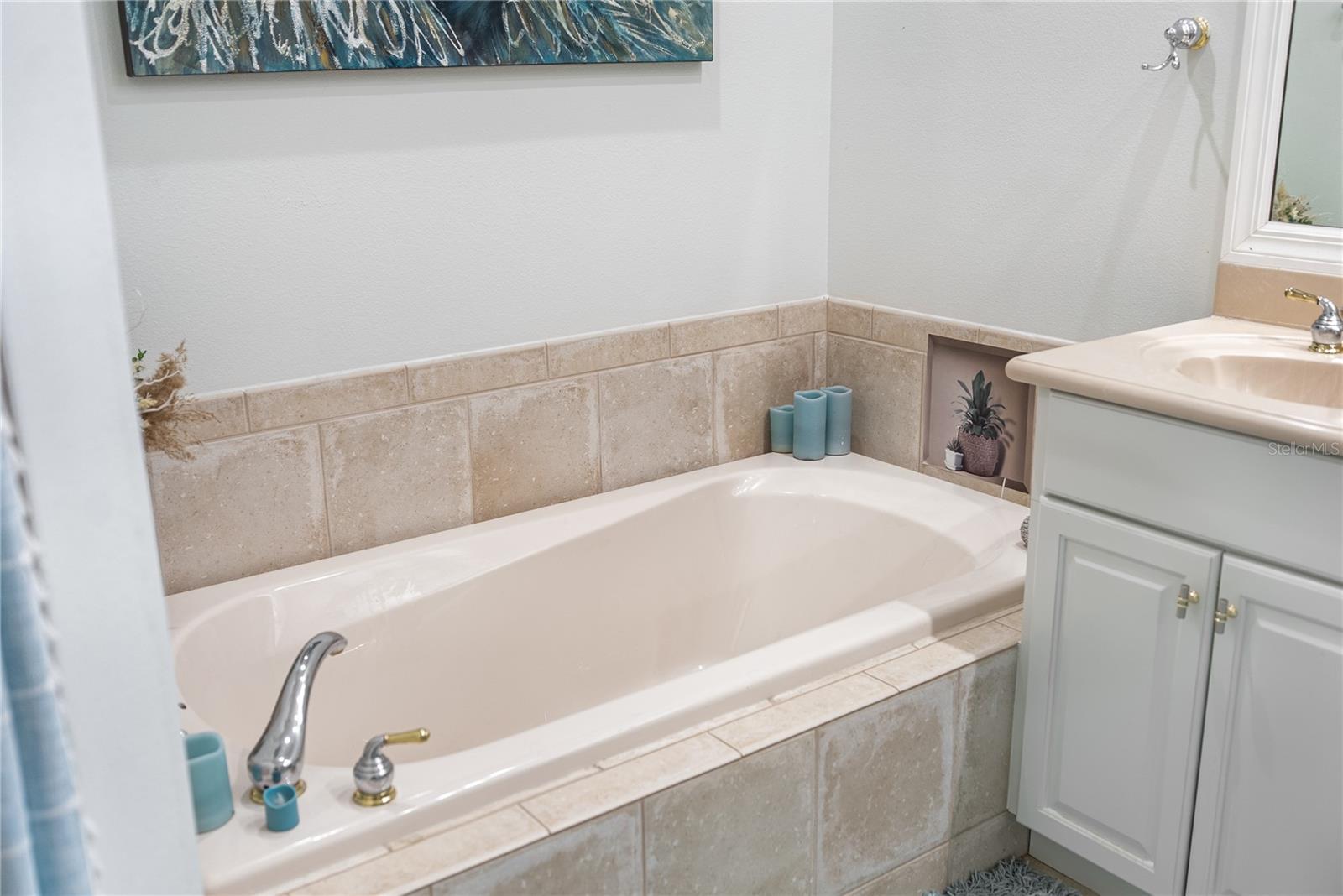 Image 37 of 84 For 9112 Willow Brook Drive