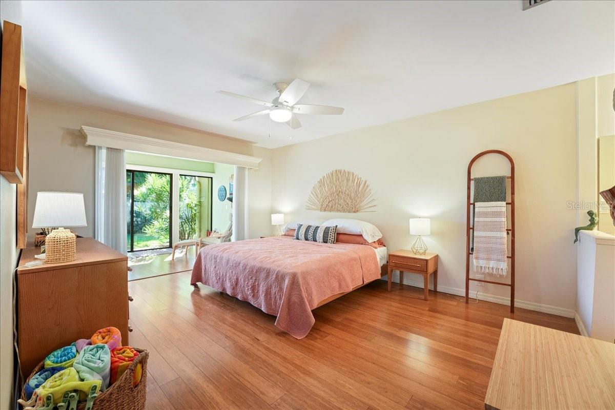 Image 16 of 48 For 6620 Schooner Bay Circle 6620