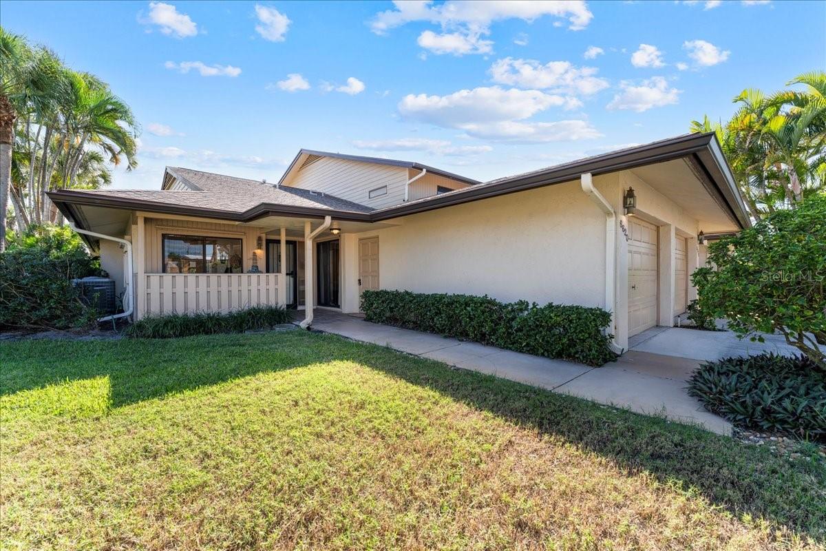 Image 2 of 48 For 6620 Schooner Bay Circle 6620