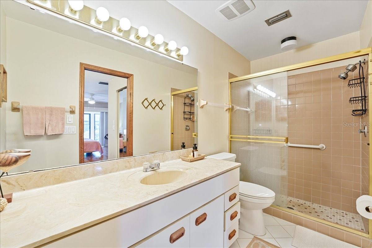 Image 21 of 48 For 6620 Schooner Bay Circle 6620