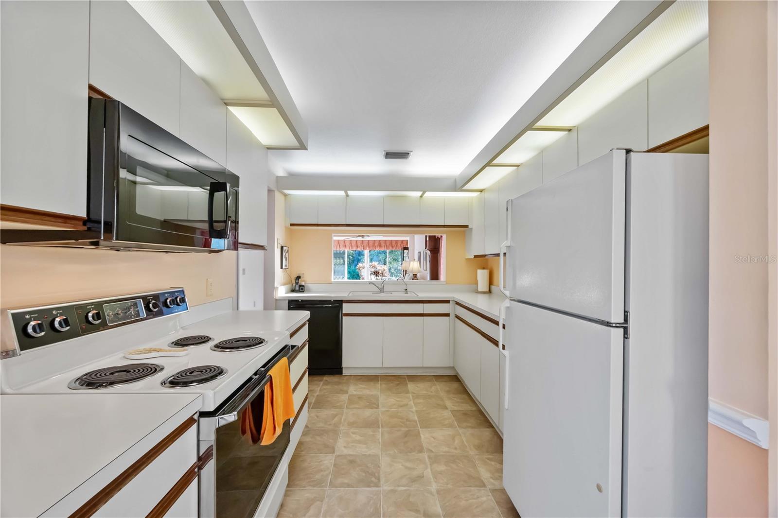 Image 27 of 60 For 5721 Casa Del Sol Boulevard 3223