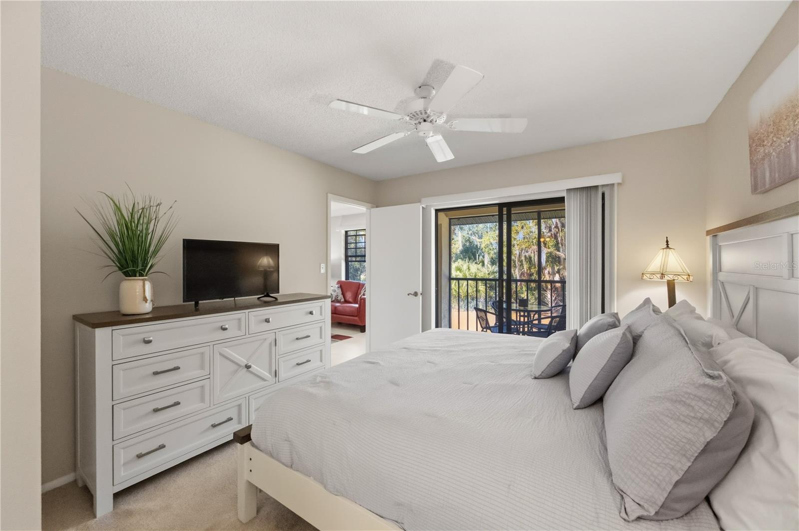 Image 24 of 56 For 19505 Quesada Avenue F202