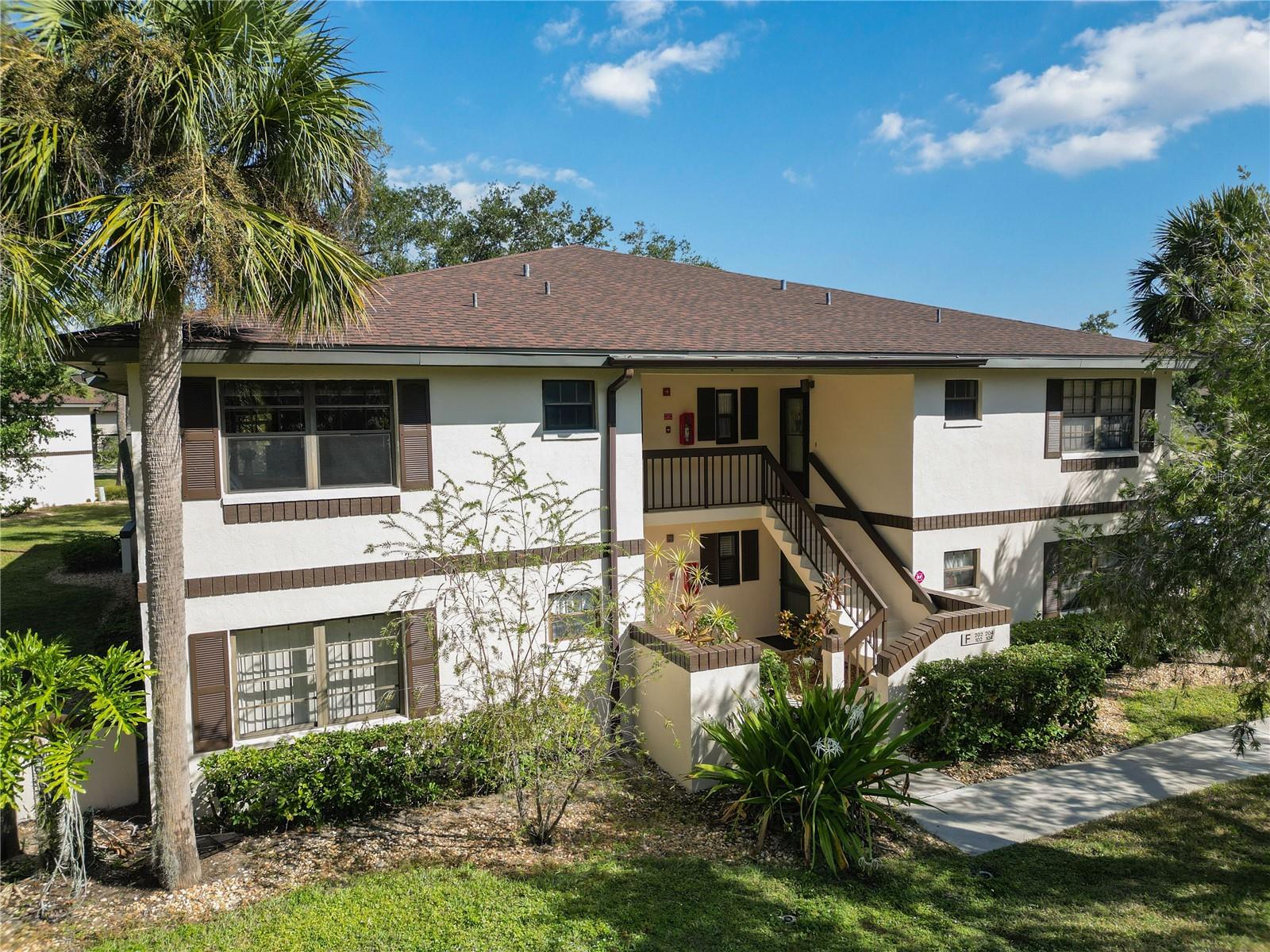 Image 41 of 56 For 19505 Quesada Avenue F202