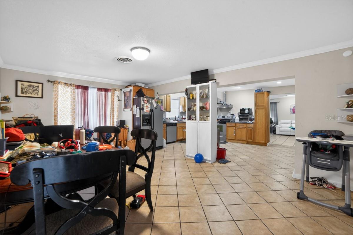 Image 10 of 32 For 970 Lila Street