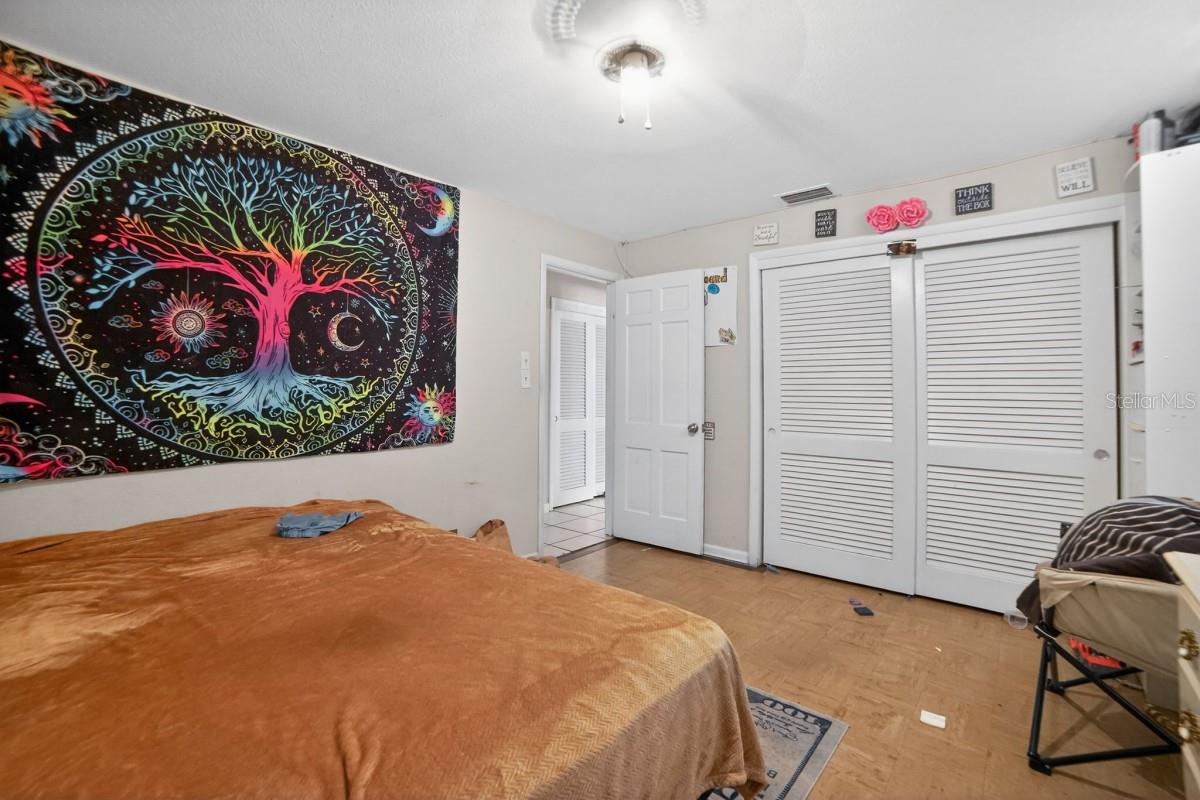 Image 14 of 32 For 970 Lila Street