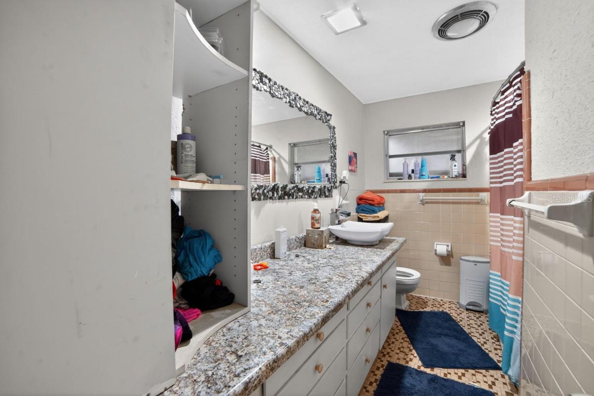 Image 15 of 32 For 970 Lila Street