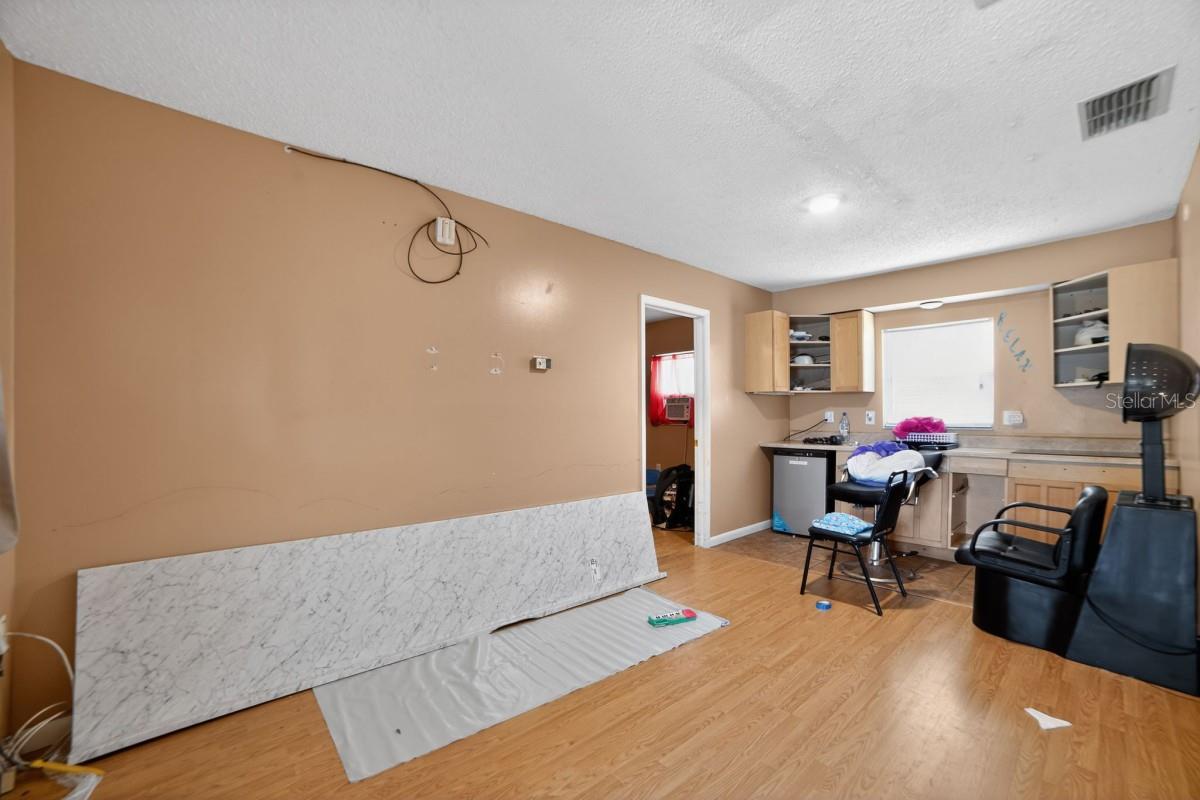 Image 26 of 32 For 970 Lila Street