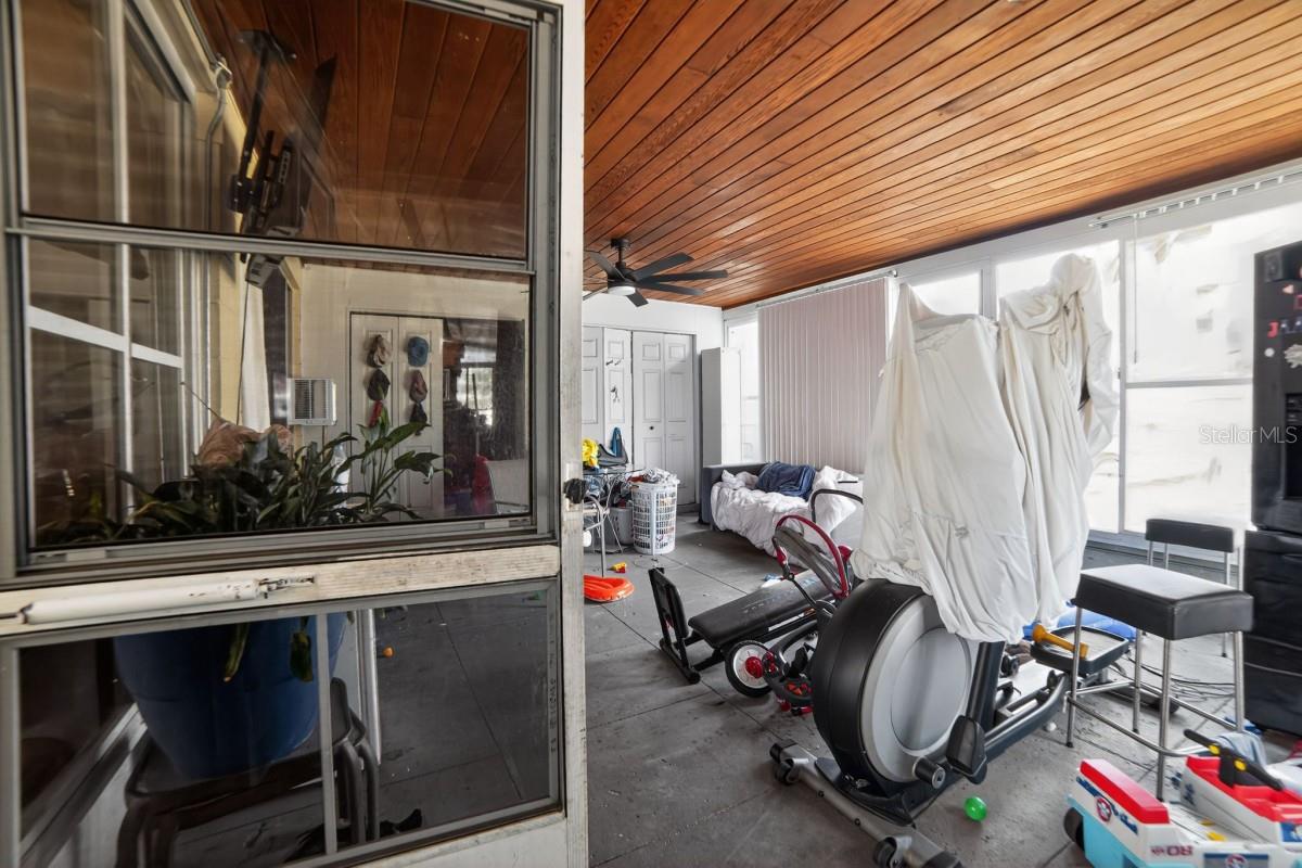 Image 29 of 32 For 970 Lila Street