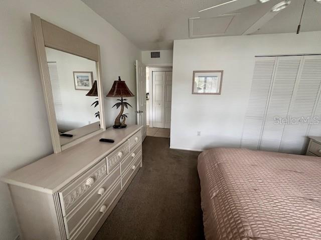 Image 16 of 21 For 6703 Midnight Pass Road 217