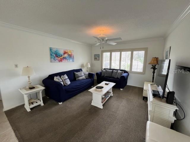 Image 4 of 21 For 6703 Midnight Pass Road 217