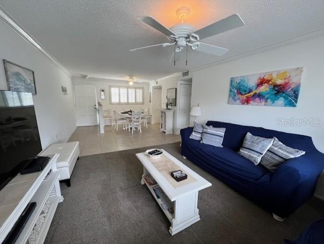 Image 5 of 21 For 6703 Midnight Pass Road 217