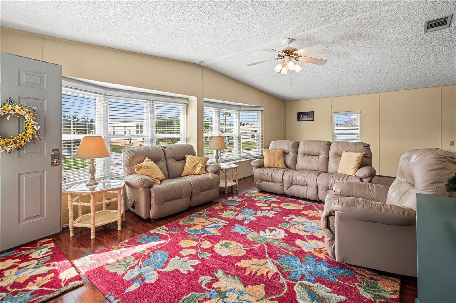 Image 11 of 51 For 119 Mockingbird Lane