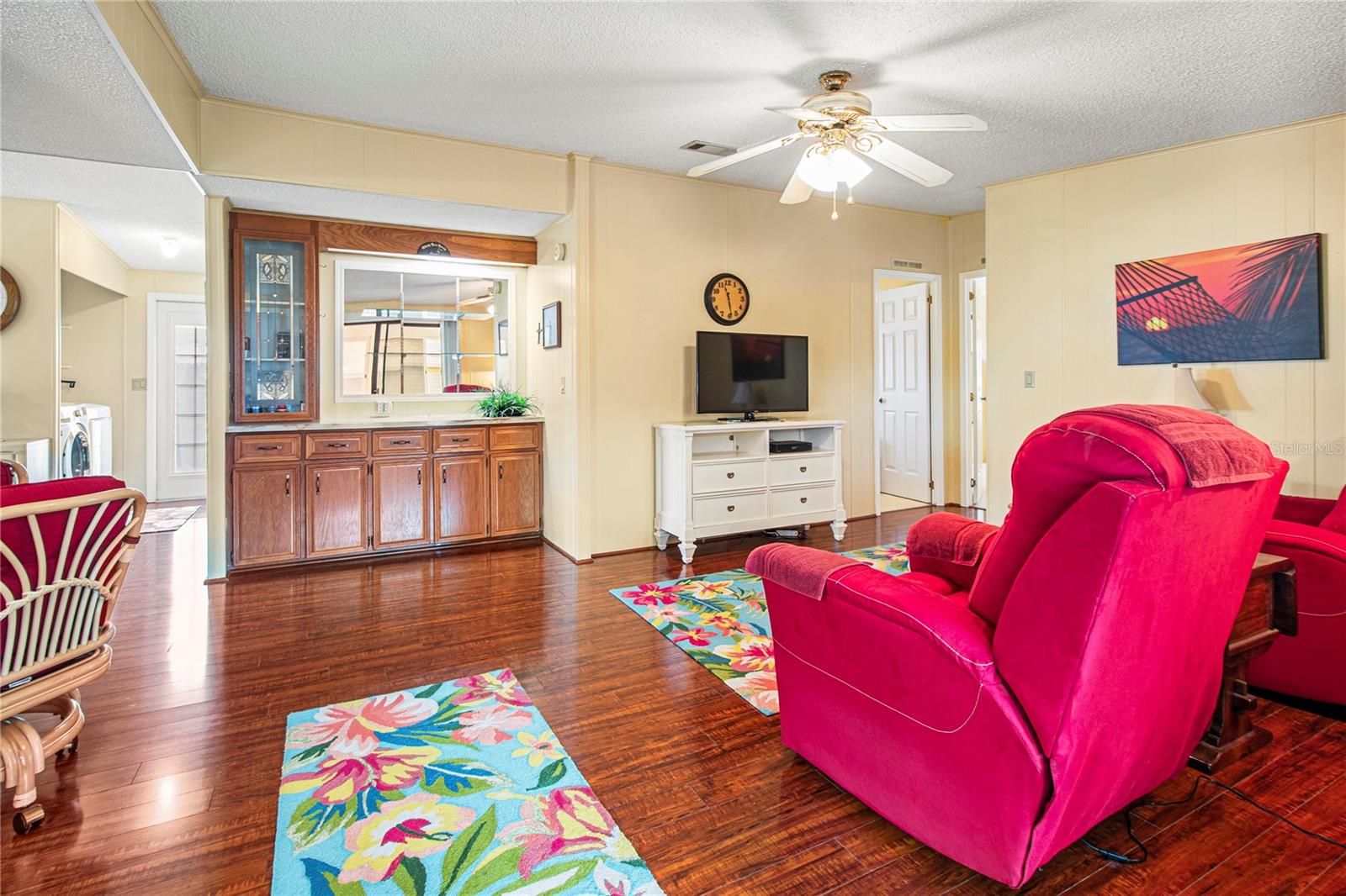 Image 24 of 51 For 119 Mockingbird Lane