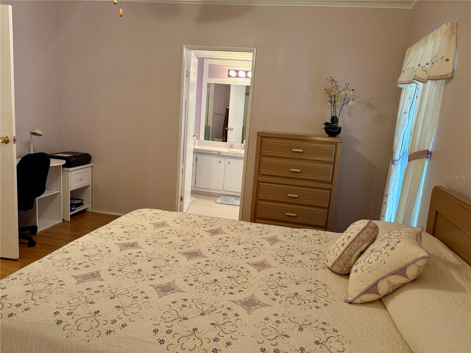 Image 18 of 34 For 5707 45th Street E 193