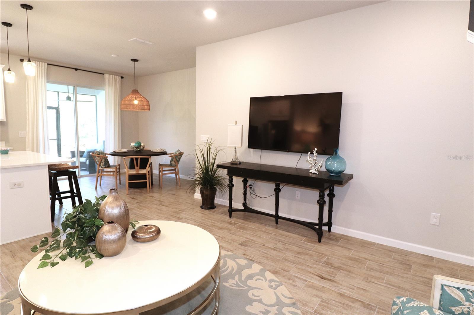 Image 8 of 27 For 11936 Sky Acres Terrace