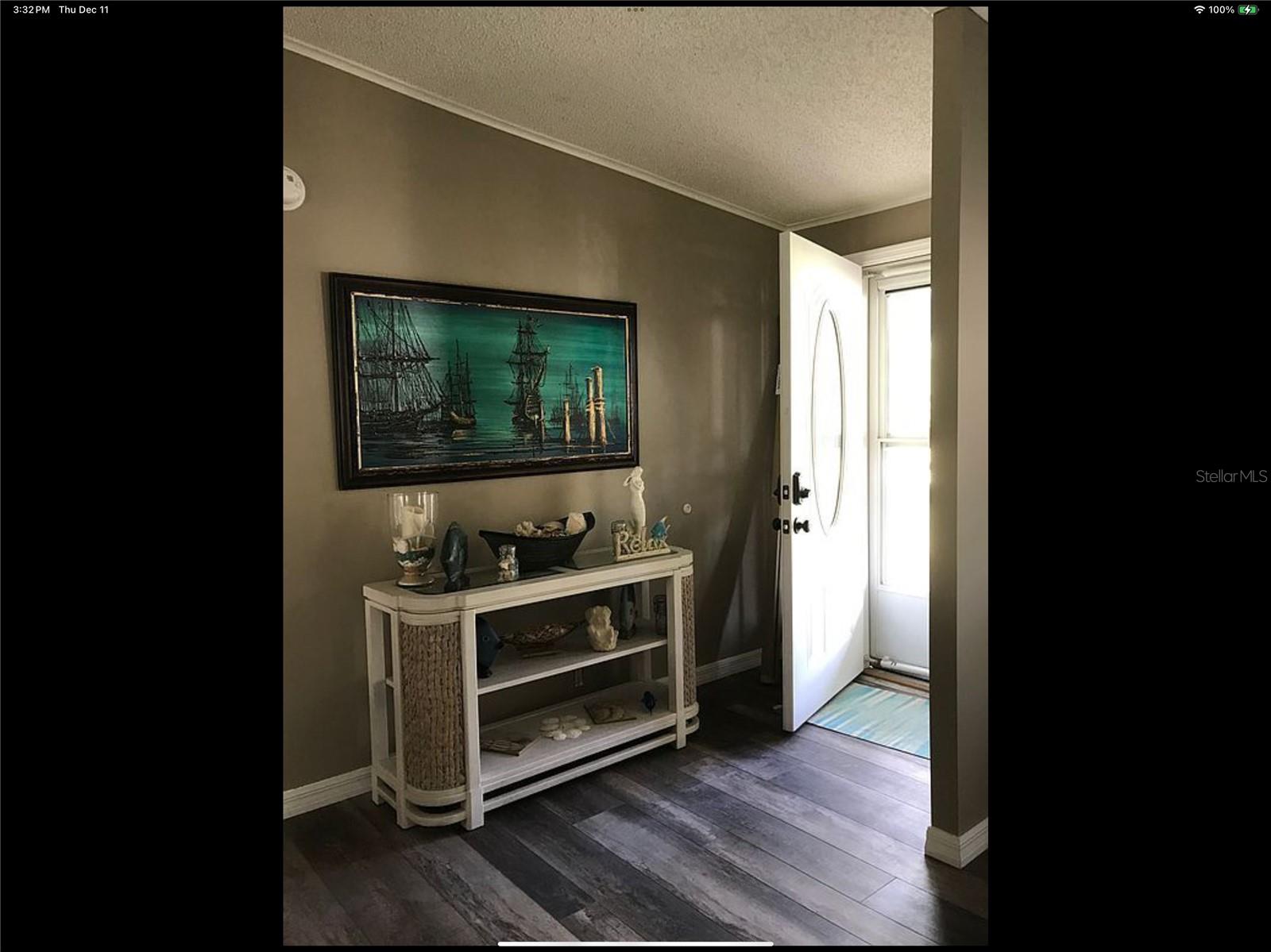 Image 19 of 34 For 90 Whipporwill Court