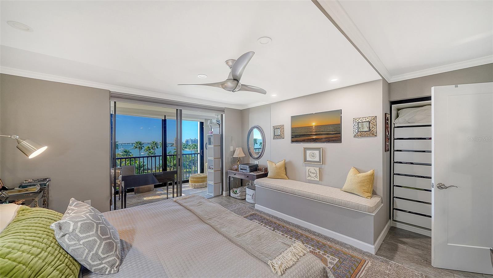 Image 22 of 73 For 707 Gulfstream Avenue 505