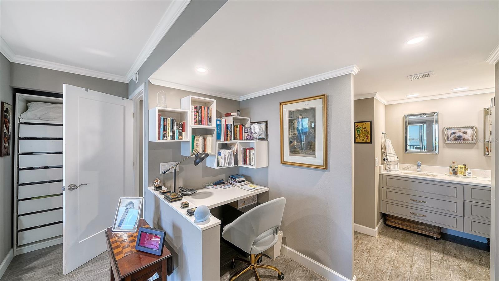 Image 25 of 73 For 707 Gulfstream Avenue 505