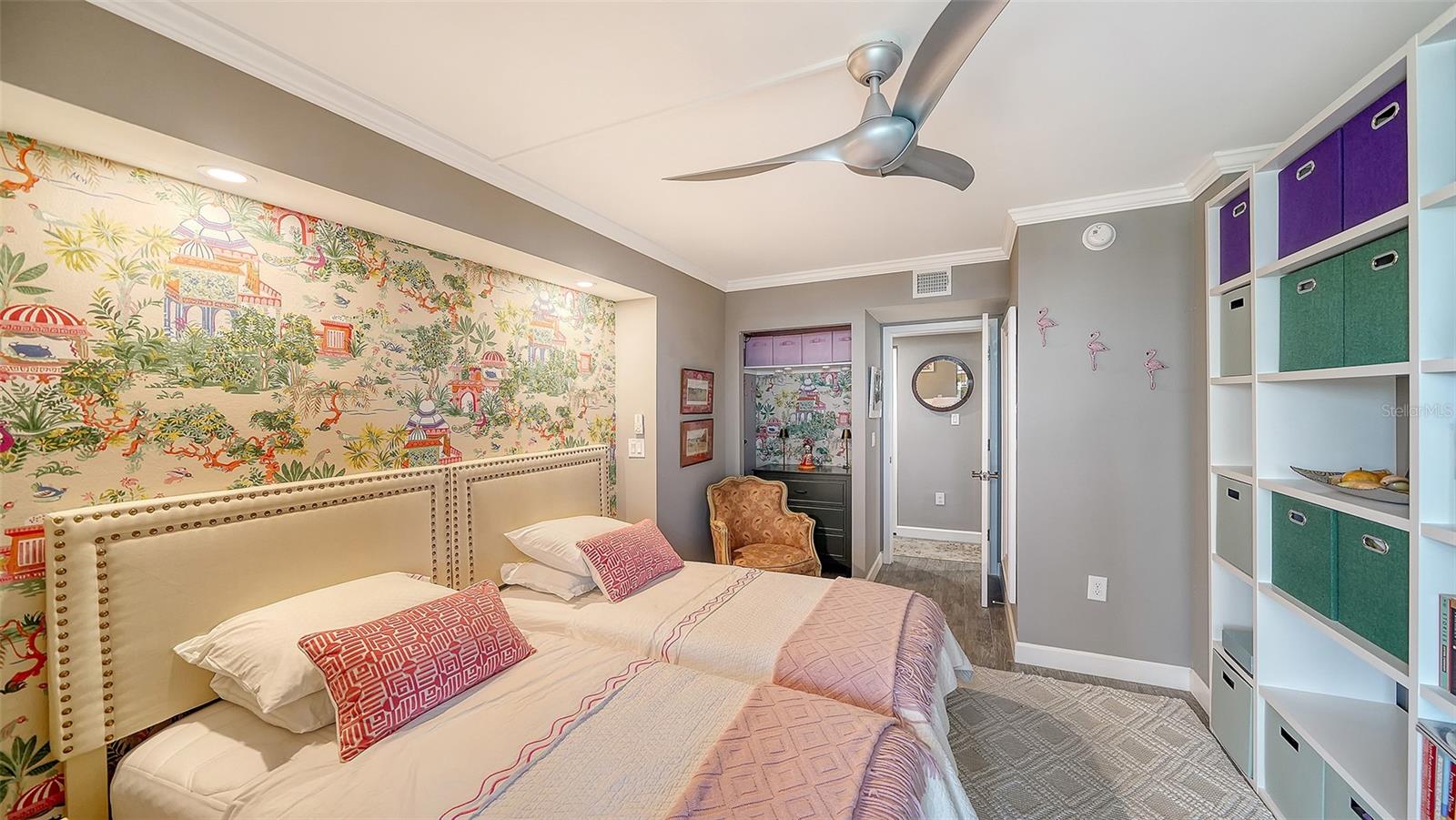 Image 29 of 73 For 707 Gulfstream Avenue 505