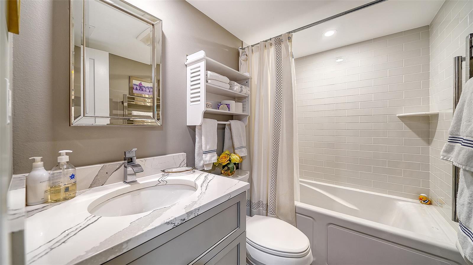 Image 31 of 73 For 707 Gulfstream Avenue 505