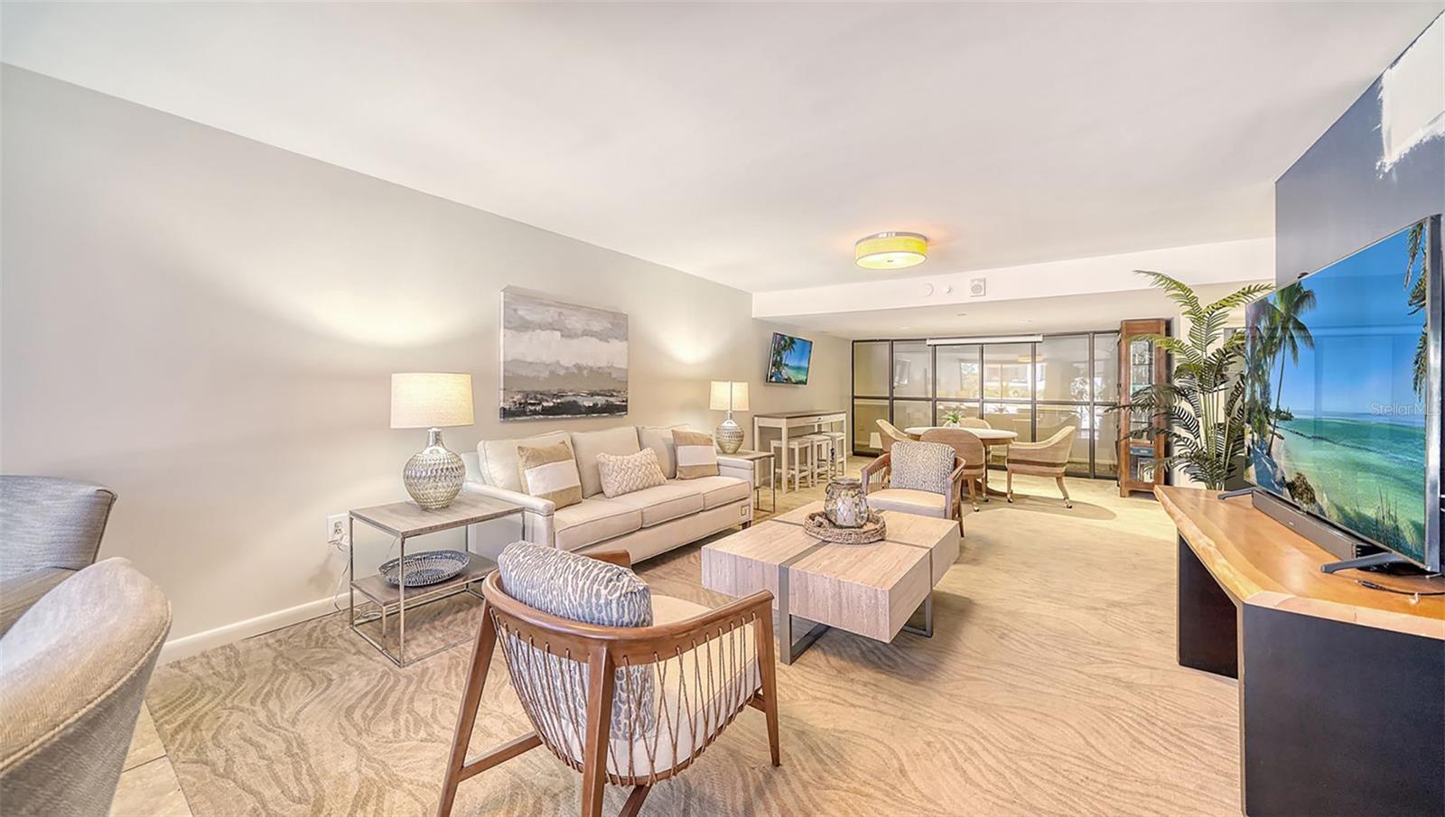 Image 47 of 73 For 707 Gulfstream Avenue 505