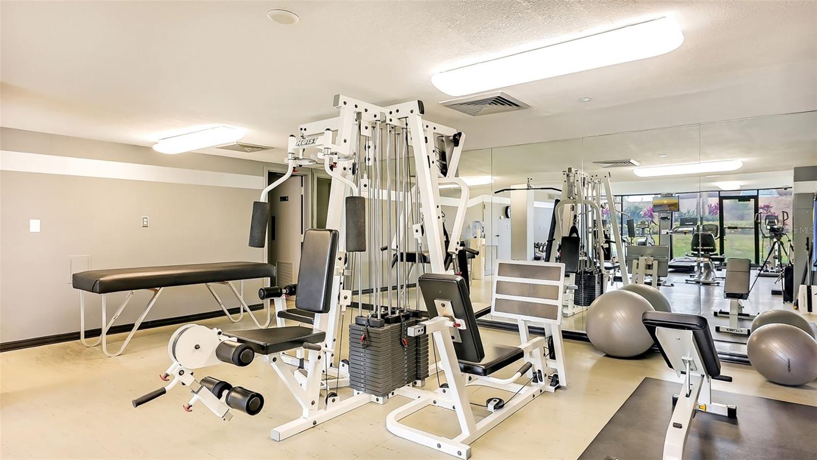 Image 57 of 73 For 707 Gulfstream Avenue 505