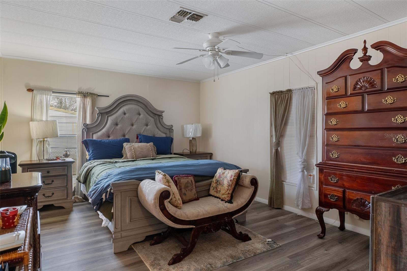 Image 15 of 31 For 14040 Brookridge Boulevard