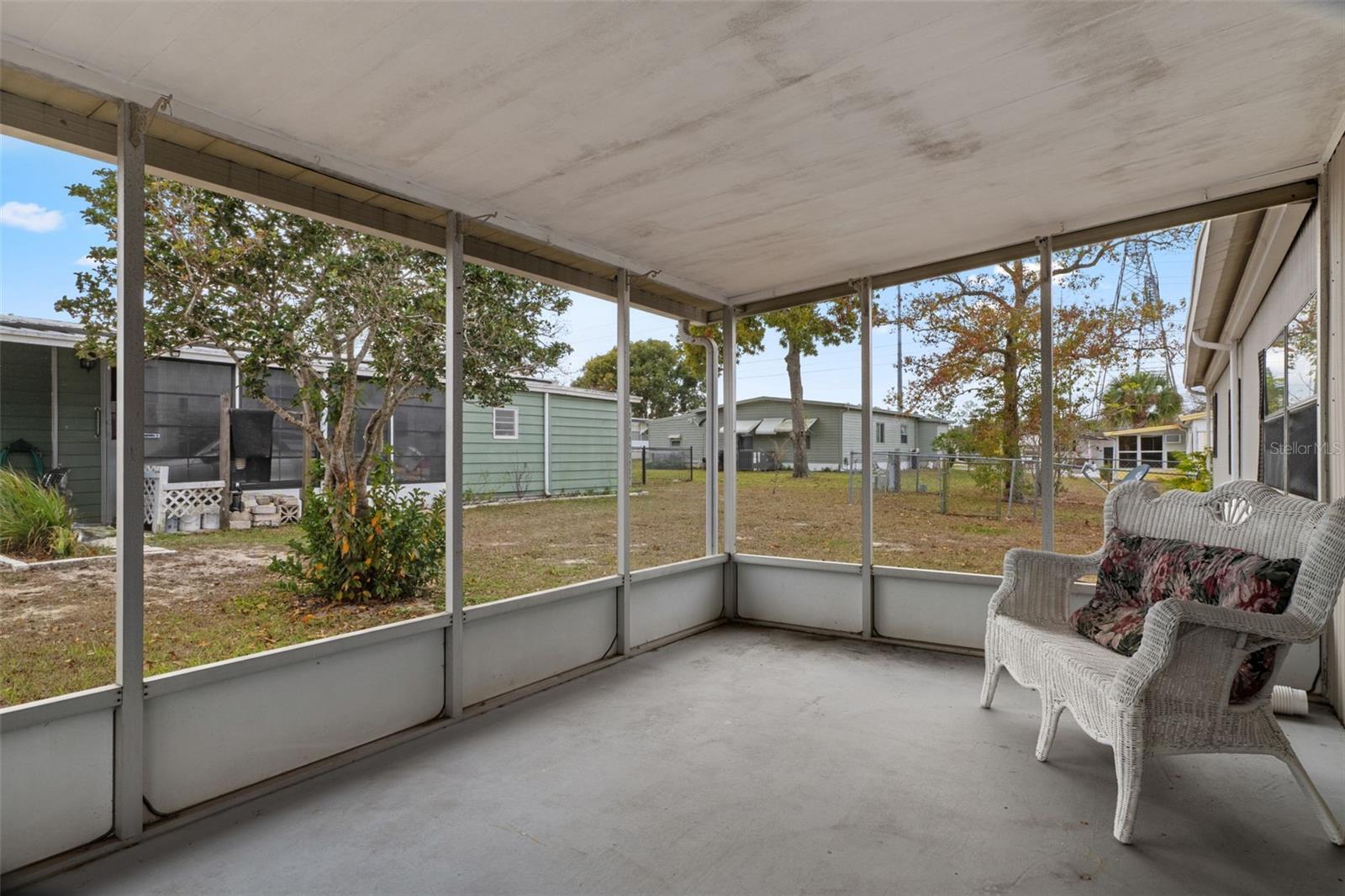 Image 28 of 31 For 14040 Brookridge Boulevard