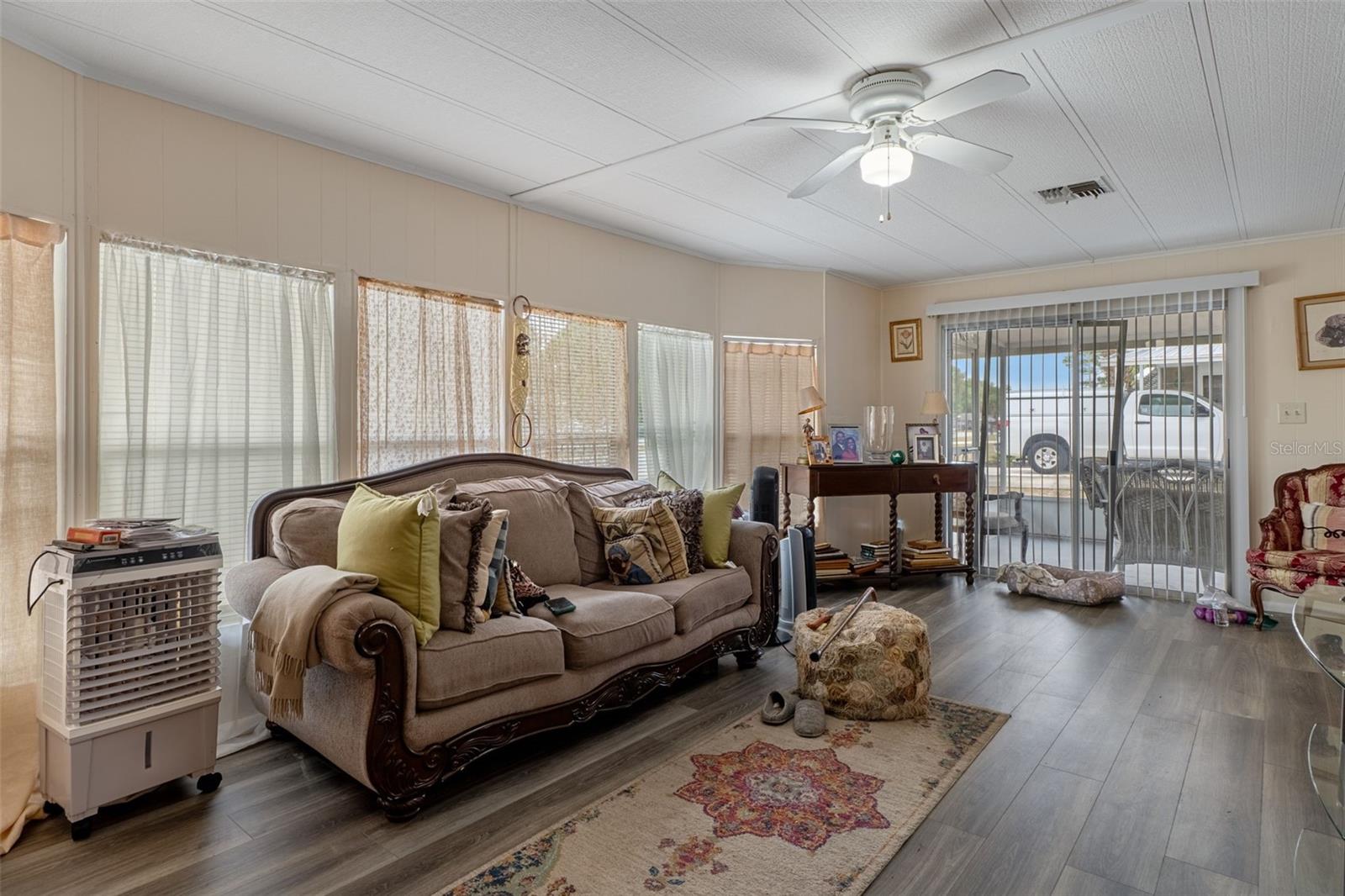 Image 7 of 31 For 14040 Brookridge Boulevard