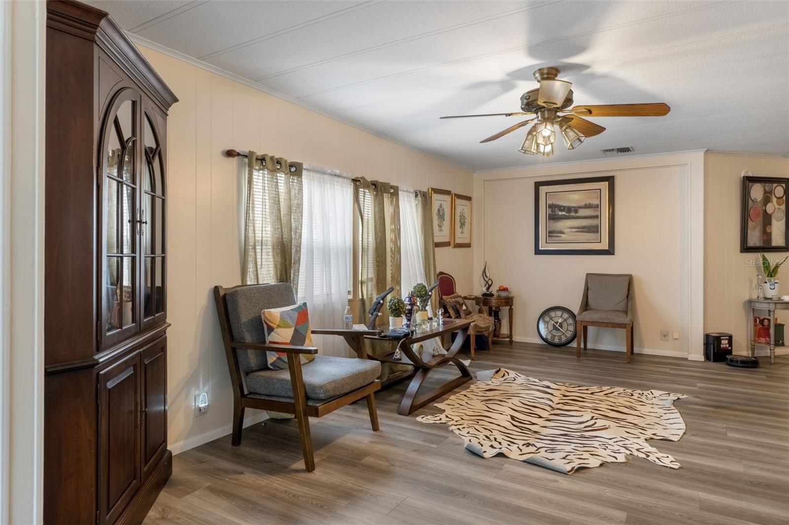 Image 9 of 31 For 14040 Brookridge Boulevard