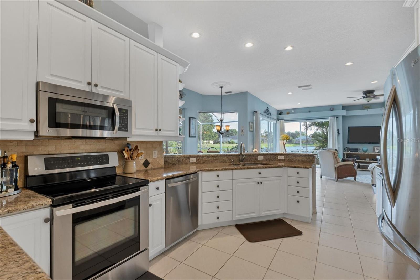 Image 20 of 37 For 9910 Laurel Valley Avenue Circle