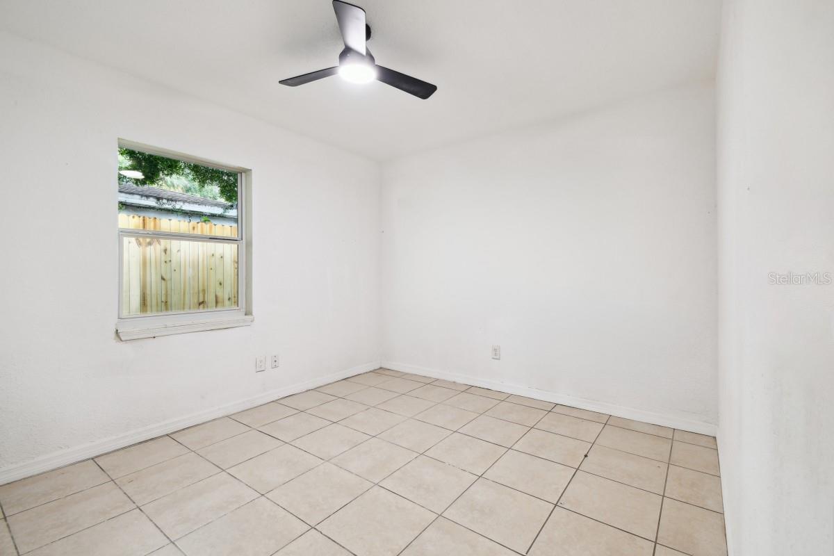 Image 6 of 7 For 3320 Kathleen Street