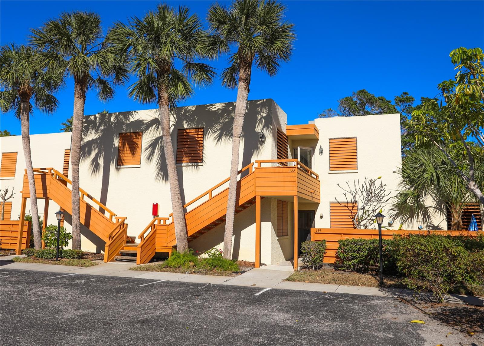 Details for 133 Wild Palm Drive 133, BRADENTON, FL 34210