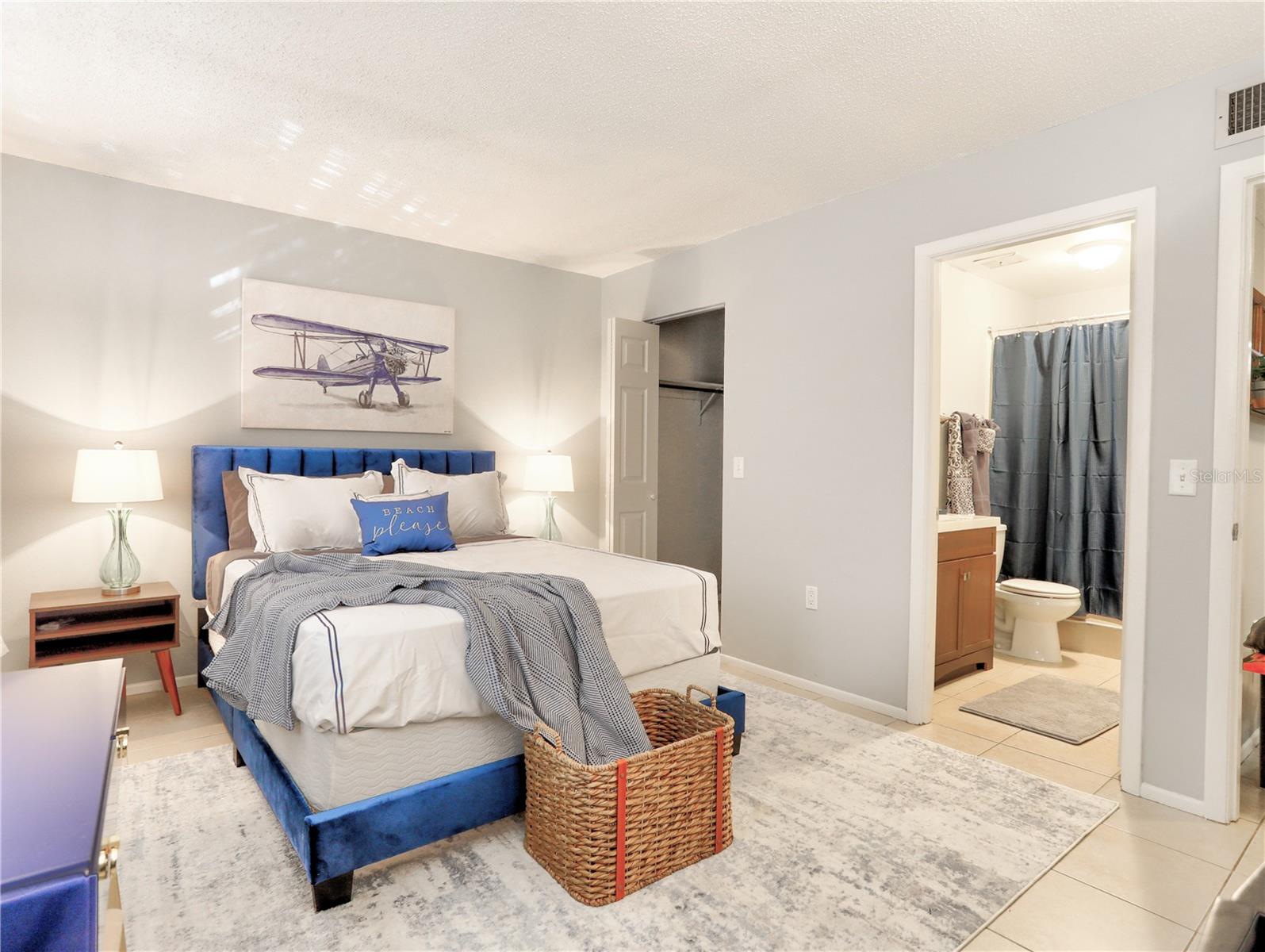 Image 26 of 51 For 133 Wild Palm Drive 133