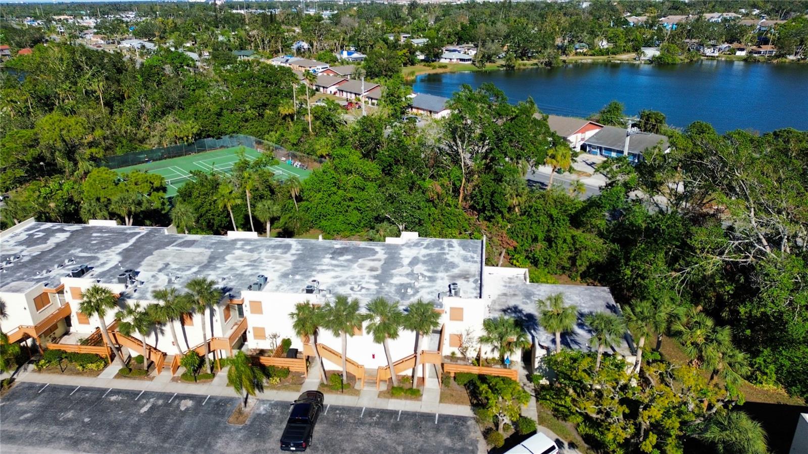 Image 45 of 51 For 133 Wild Palm Drive 133