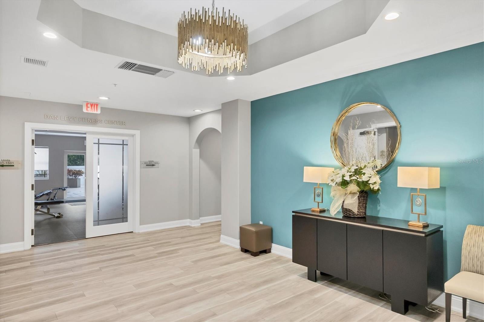 Image 14 of 94 For 505 Orange Avenue 301