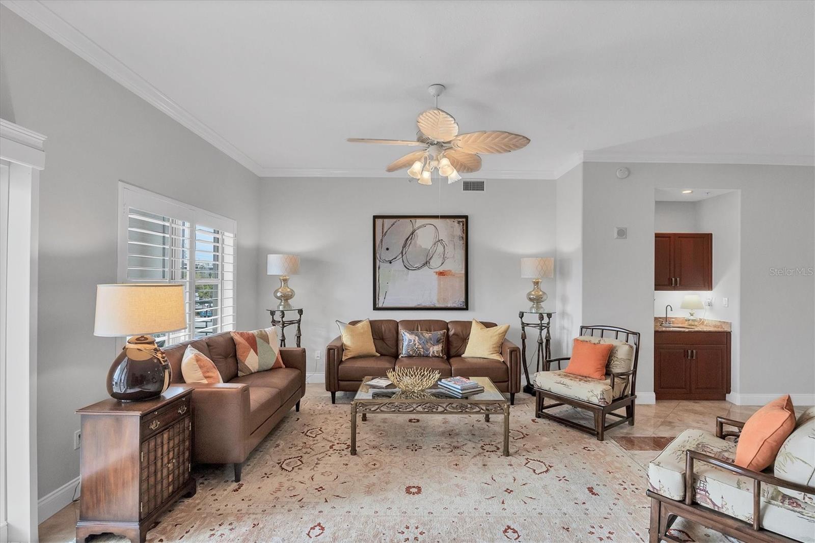 Image 23 of 94 For 505 Orange Avenue 301