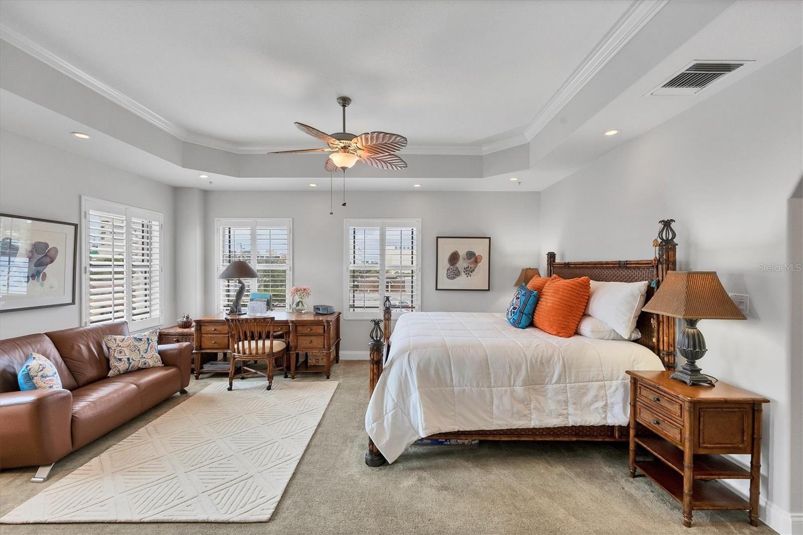 Image 39 of 94 For 505 Orange Avenue 301