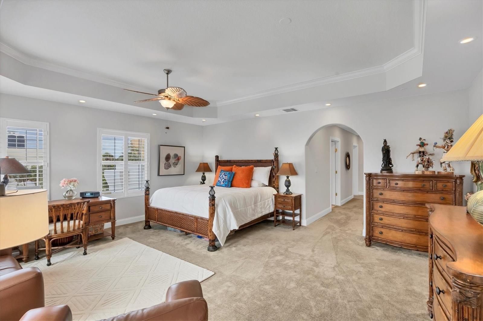 Image 41 of 94 For 505 Orange Avenue 301