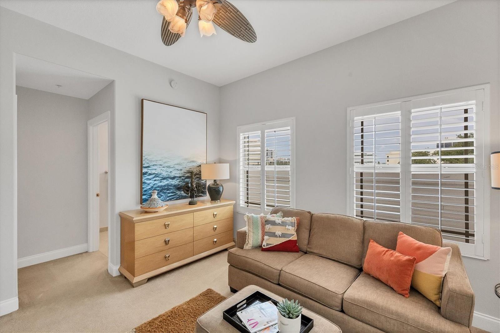 Image 52 of 94 For 505 Orange Avenue 301