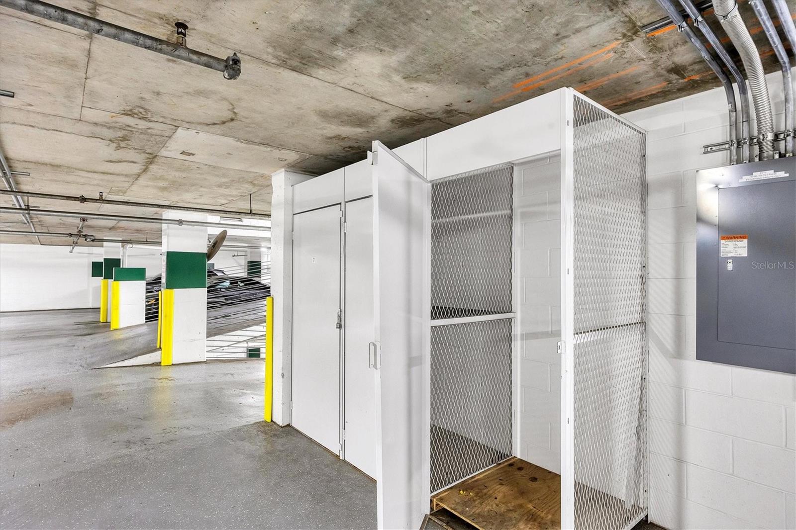 Image 88 of 94 For 505 Orange Avenue 301