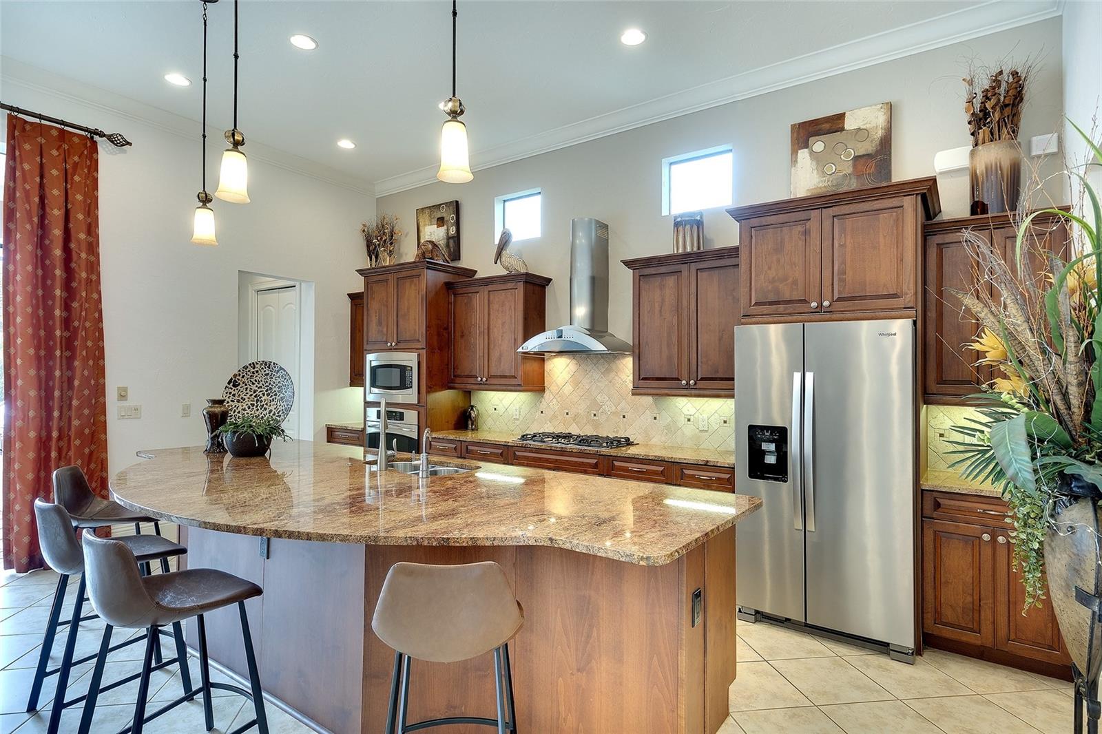 Listing photo id 10 for 15512 Leven Links Place