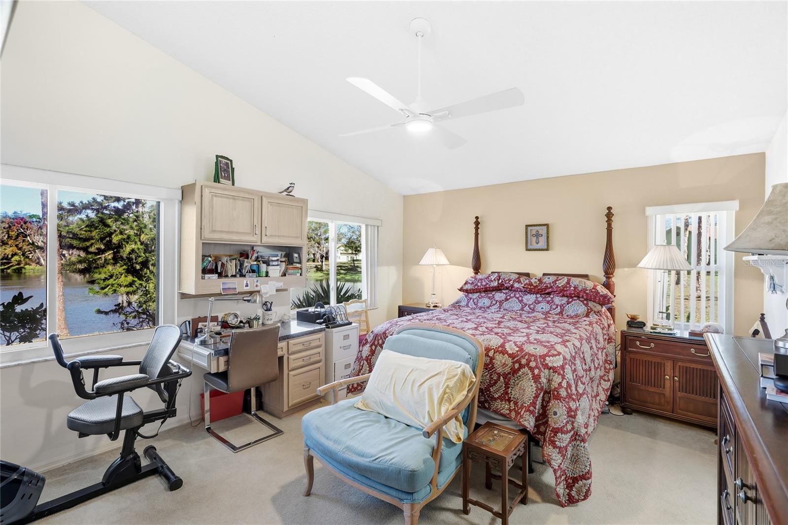 Image 24 of 46 For 4870 Tivoli Court